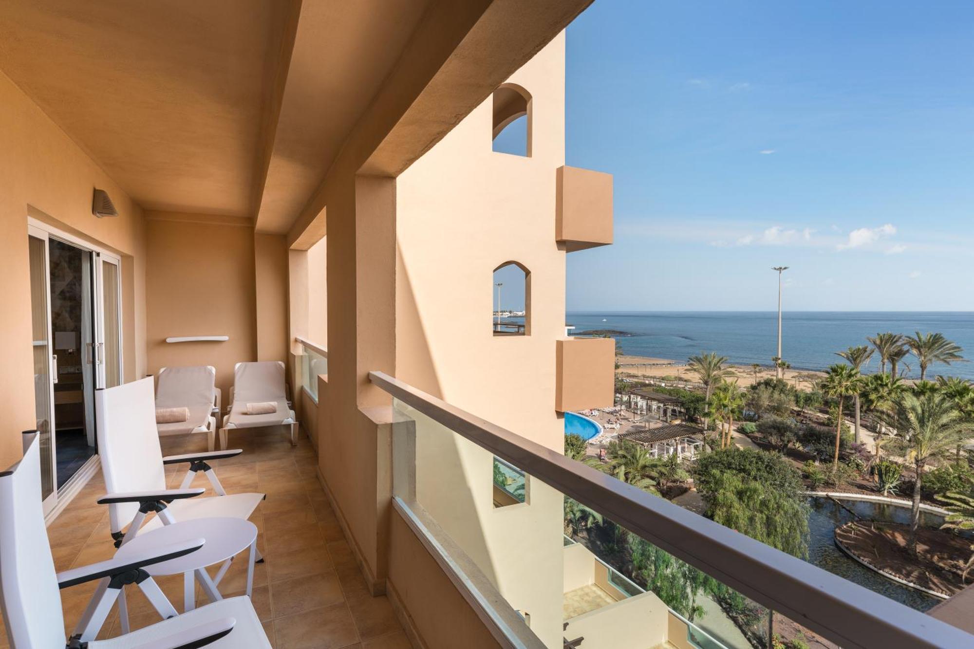Elba Sara Beach & Golf Resort 칼레타데푸스테 외부 사진