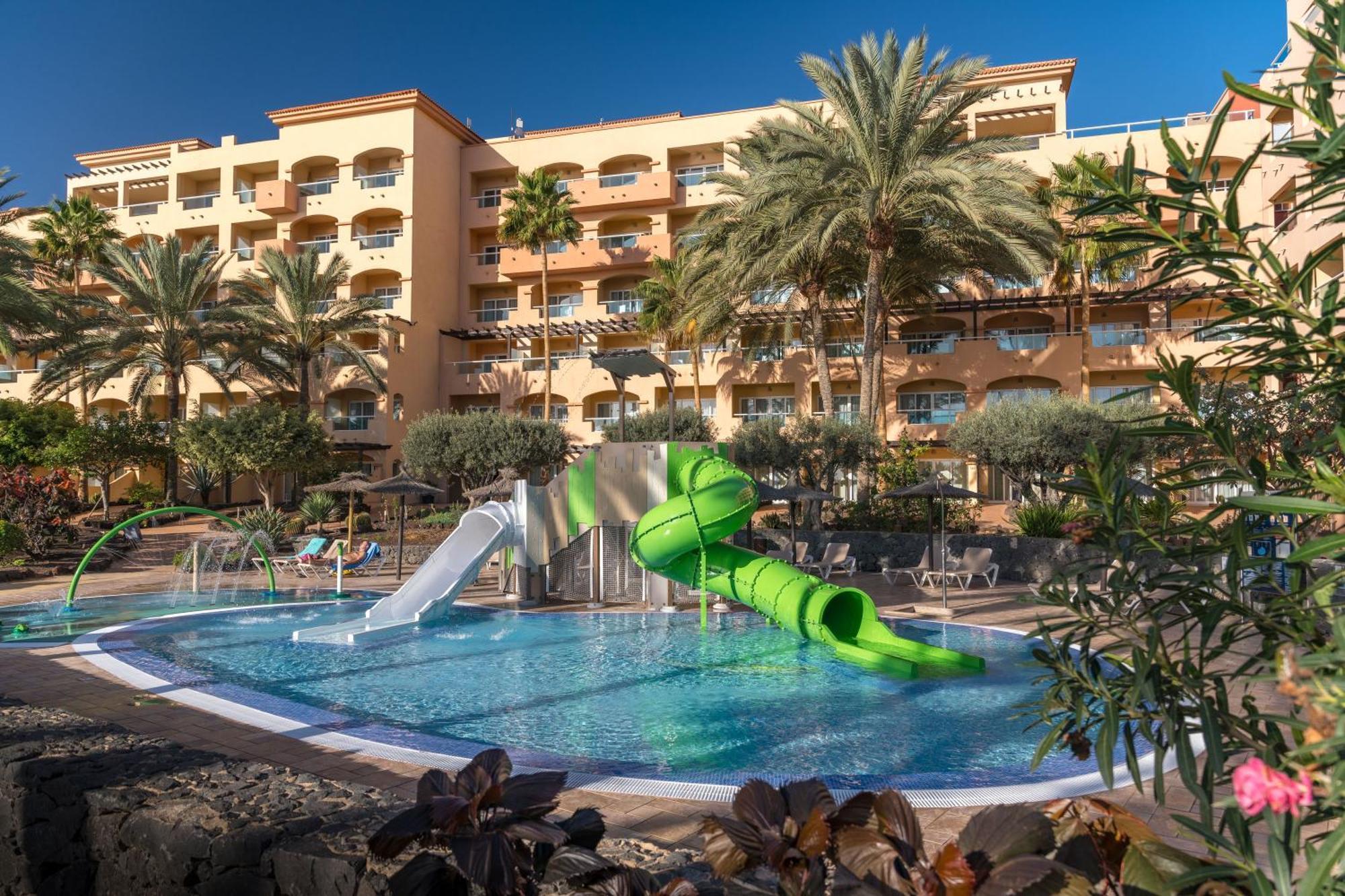 Elba Sara Beach & Golf Resort 칼레타데푸스테 외부 사진