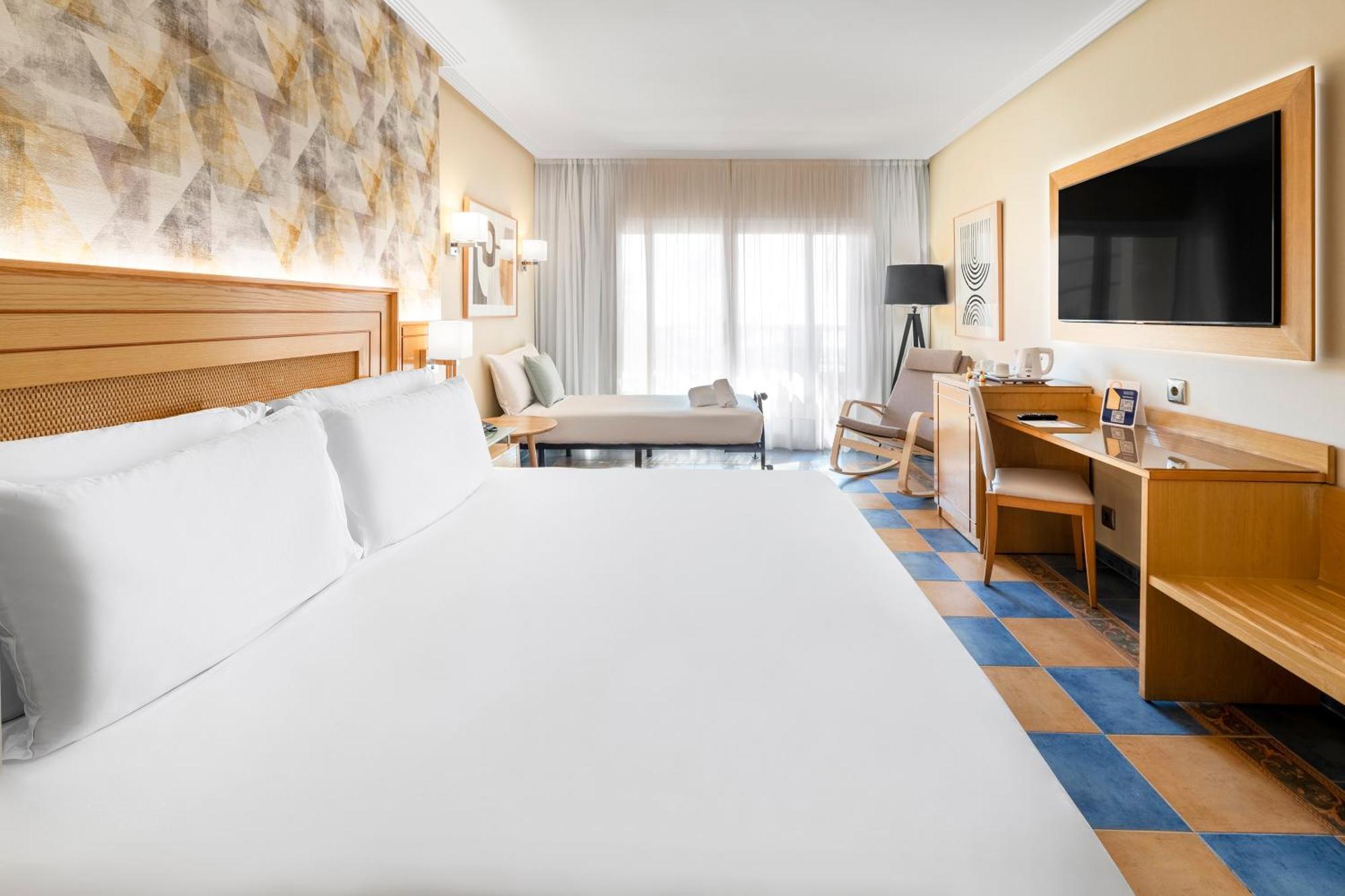 Elba Sara Beach & Golf Resort 칼레타데푸스테 외부 사진