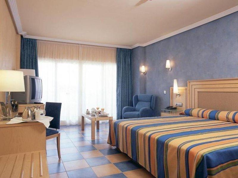 Elba Sara Beach & Golf Resort 칼레타데푸스테 객실 사진